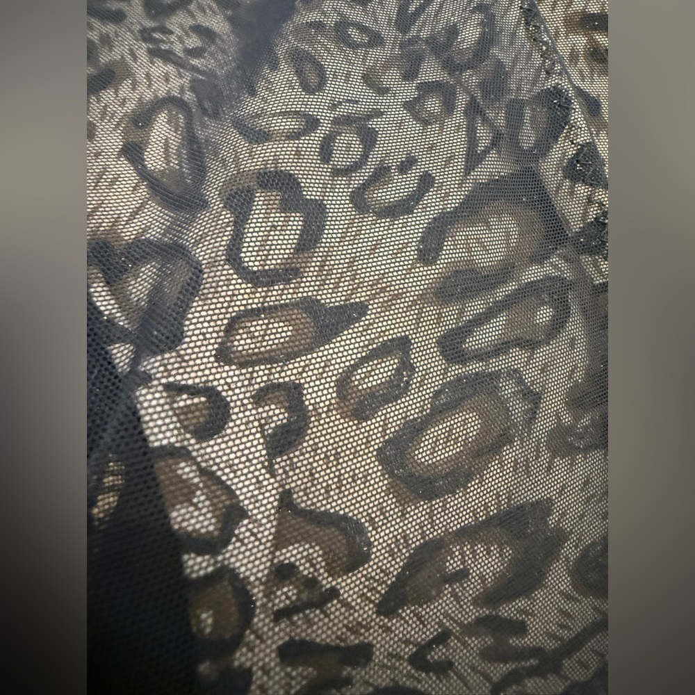 Women’s Leopard Print High Waist Leggings Black Size 6-8 - Picture 5 of 7
